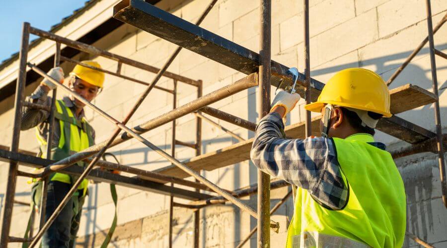 Professional residential roofers in Fort Defiance, VA